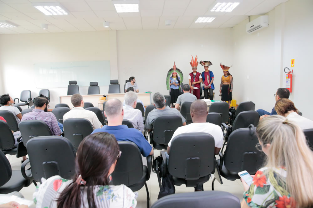 Workshop discute trabalho e fluxos migratórios Workshop discute trabalho e fluxos migratórios