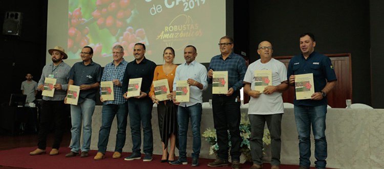 Campus Floresta da 55BET 55BET app expõe cultivares de café clonal.jpg