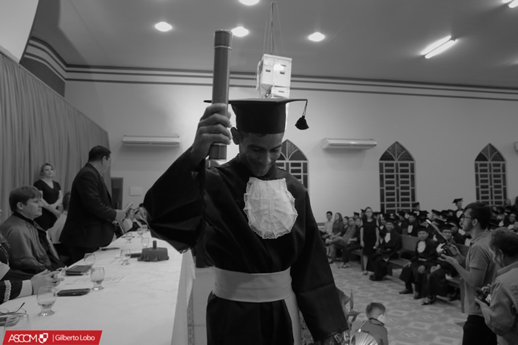 55BET 55BET app forma 348 licenciados em Pedagogia via Parfor