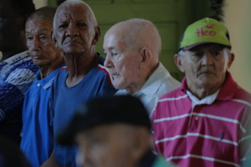 211220202.jpg 211220202.jpg