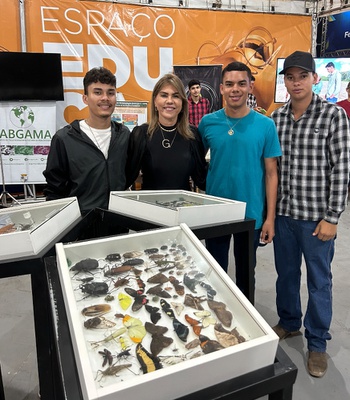 0409202310.jpg 0409202310.jpg