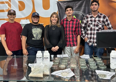 040920235.jpg 040920235.jpg